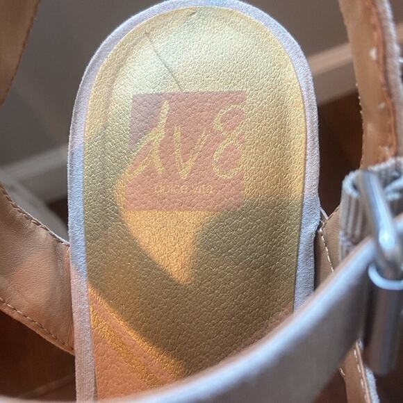 Dolce Vita gray suede 4.5” wedges, size 10 - Picture 3 of 8